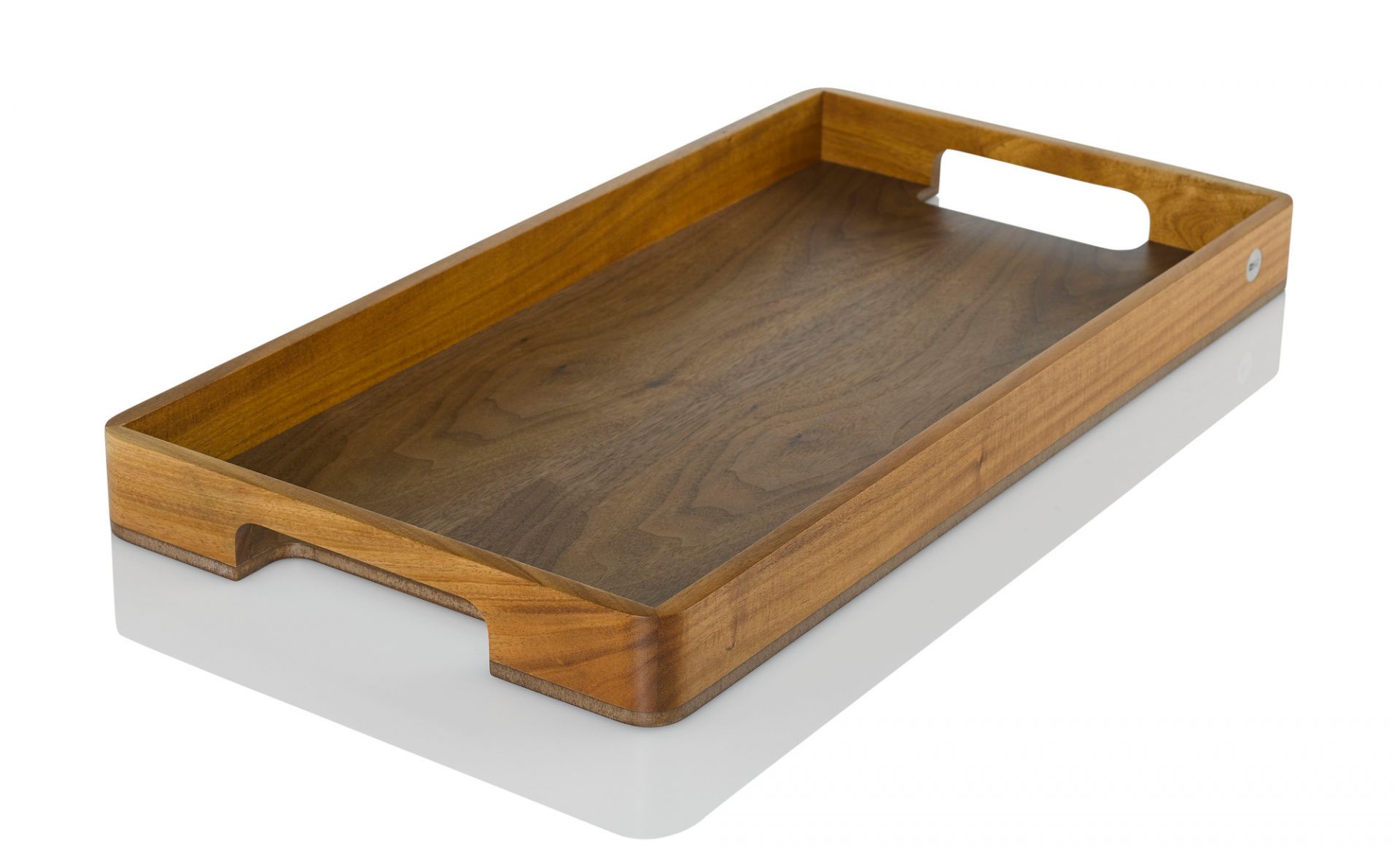 Serve Serviertablett aus Holz von AdHoc: Rechteckiges Tablett mit Griffen, ideal für Küche und Wohnbereich.